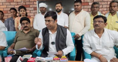 समस्तीपुर में न्याय की मांग को लेकर वीआईपी प्रमुख मुकेश साहनी ने उठाए सवाल